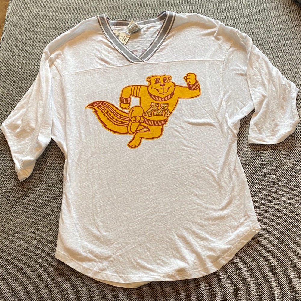 NWT PINK Victoria Secret Minnesota Gophers  White Cotton 3/4 sleeve Top sz XS